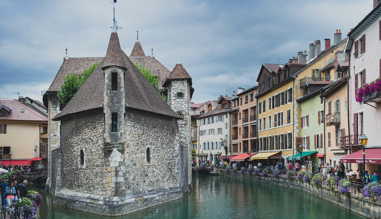 Couvreur Annecy